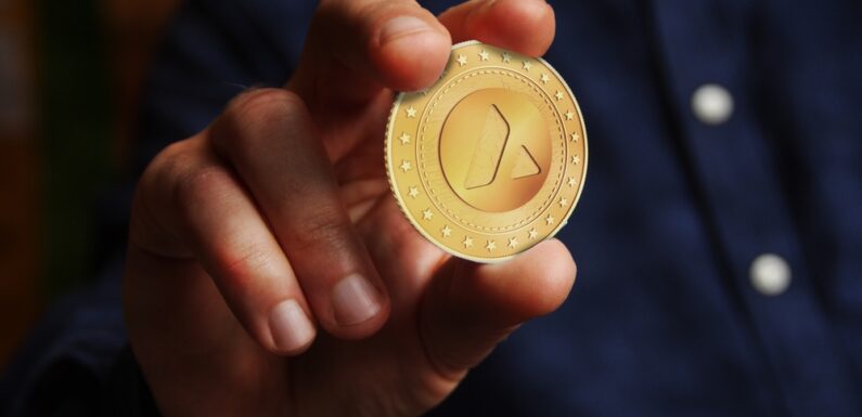 Avalanche (AVAX) Escapes Market Correction, Entering Top Ten List